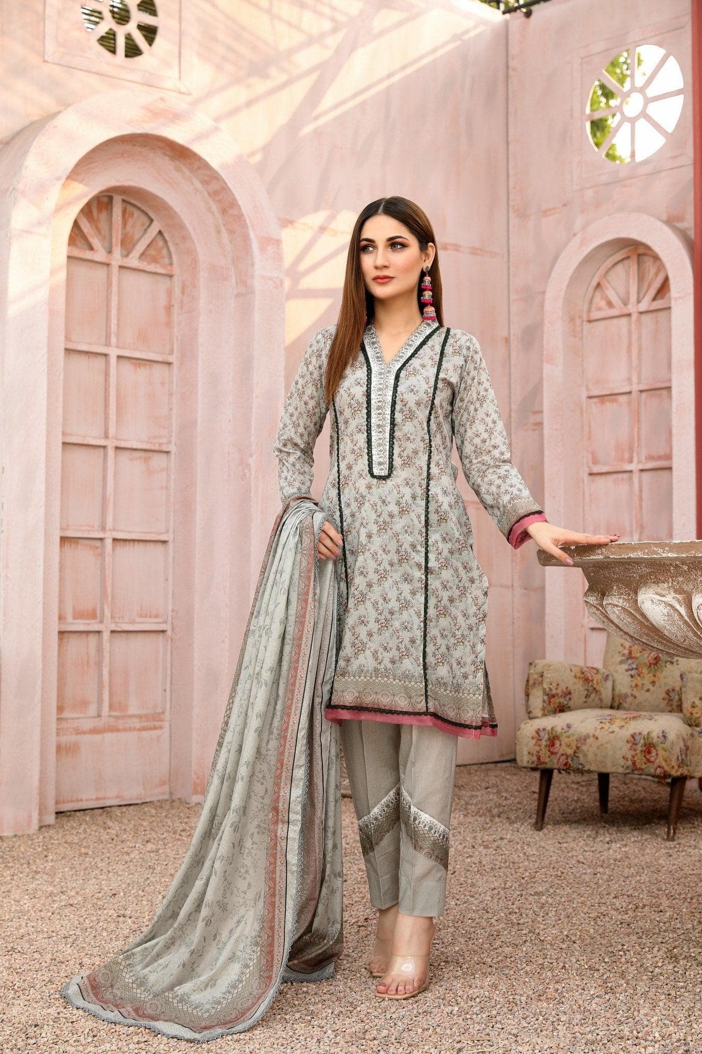Floral Jaal Printed Lawn 3-Piece